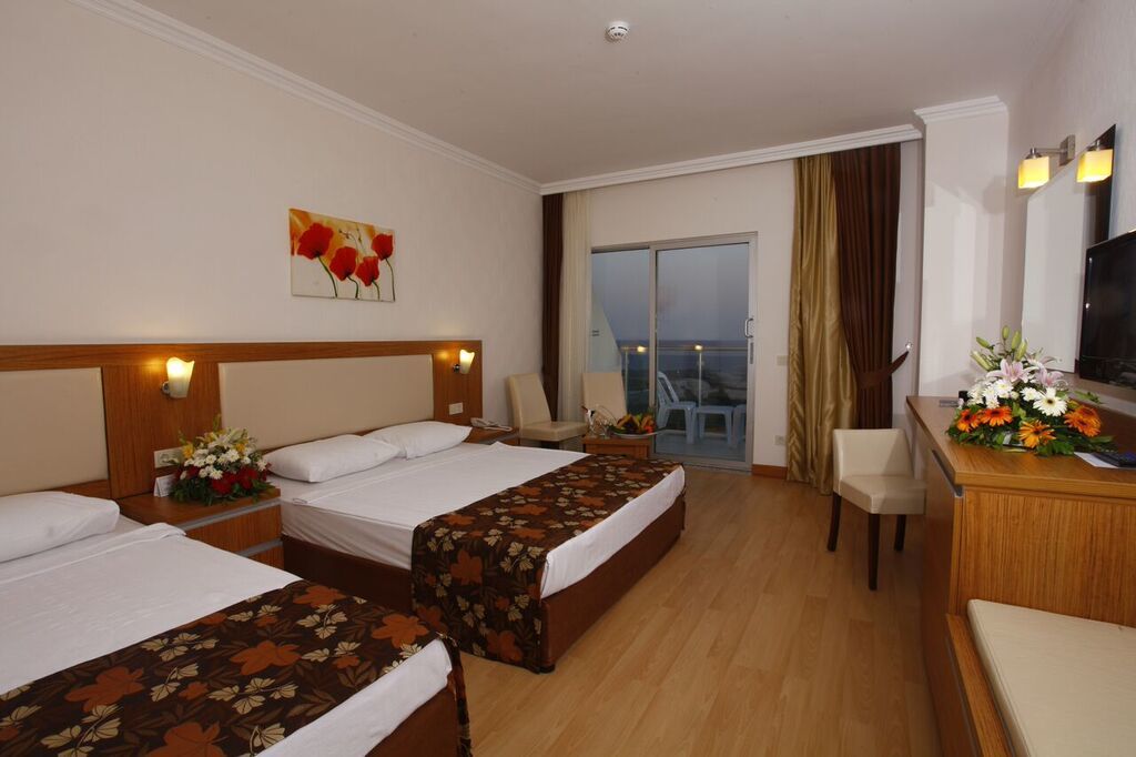 Cenger Beach Resort Spa Kizilot Exterior photo